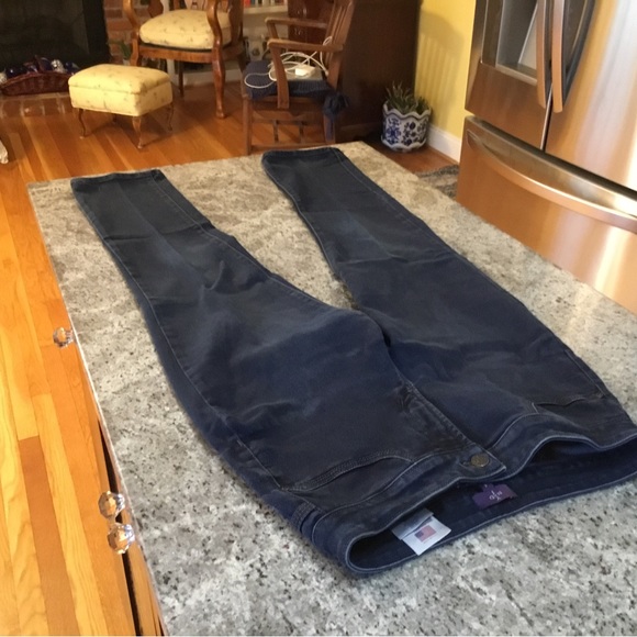 Not Your Daughter Jeans - Picture 5 of 14